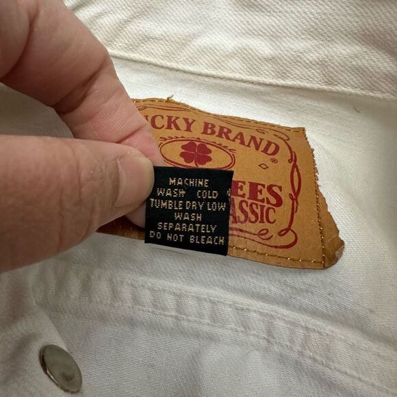 LUCKY BRAND Women’s Button Down‎ White Denim Jacket Cropped size Medium - Picture 6 of 8